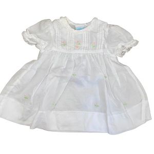 Sweet Angela Baby Girl’s Size 3-6 months white with pink flower detail dress